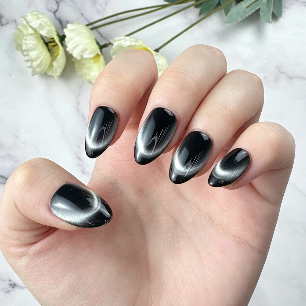 Minimal Black Silver Cat Eye Press-On Nails